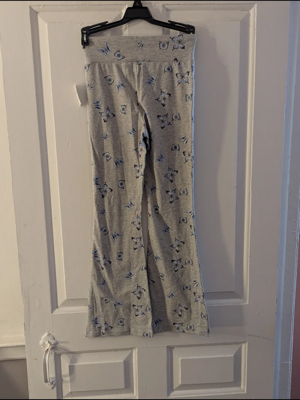 GAP Gray Leggings with Blue Butterfly Print